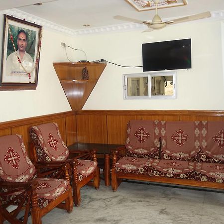 Hotel Sree Vaibhav Residency Tirupati Exterior foto