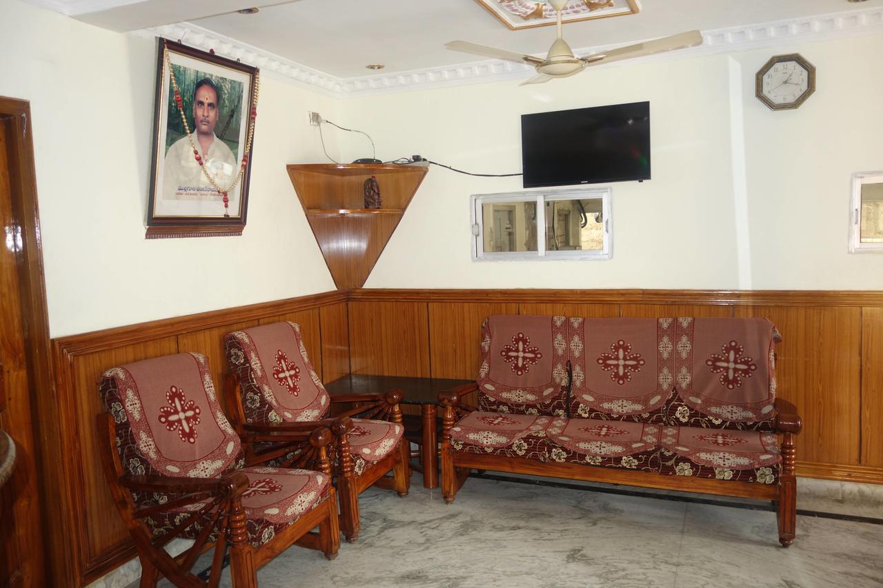 Hotel Sree Vaibhav Residency Tirupati Exterior foto