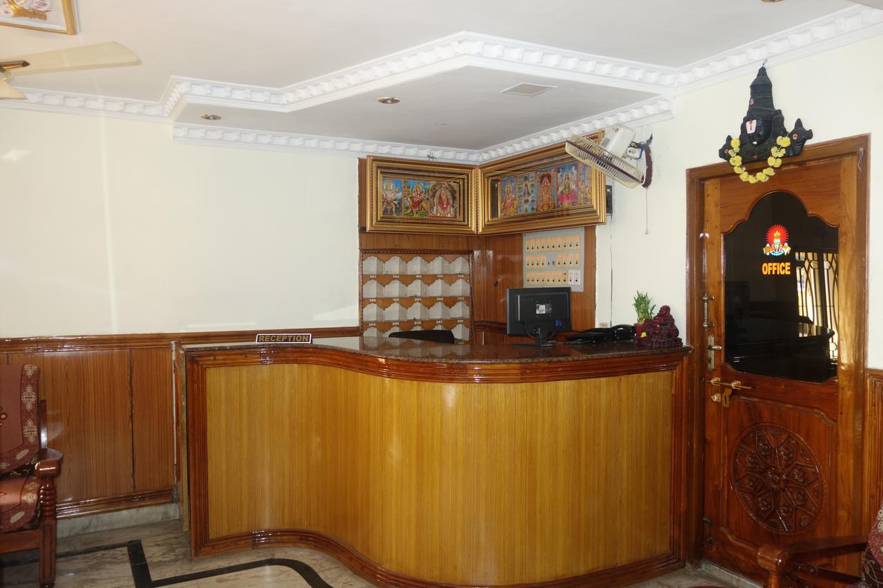 Hotel Sree Vaibhav Residency Tirupati Exterior foto