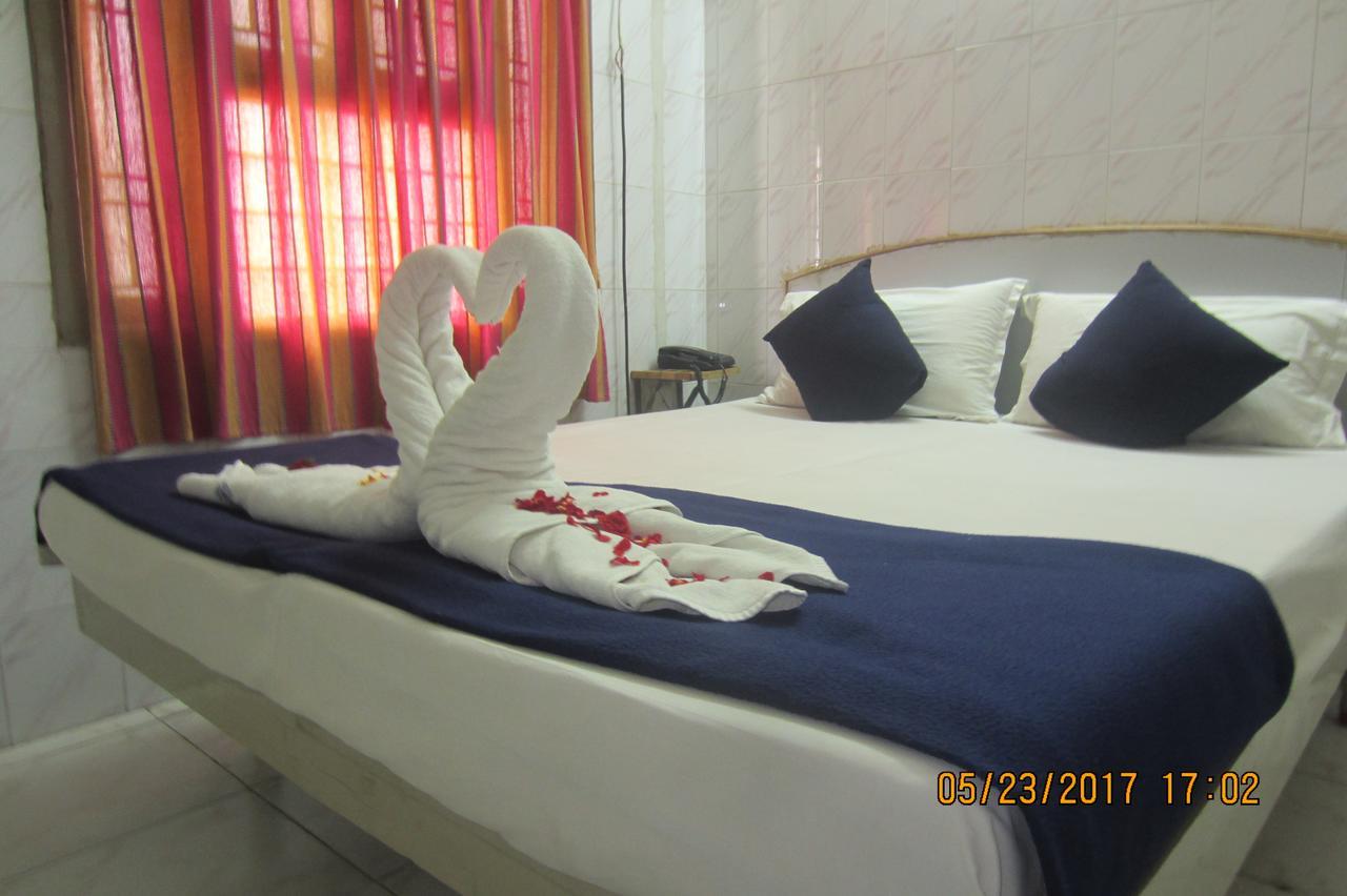 Hotel Sree Vaibhav Residency Tirupati Exterior foto