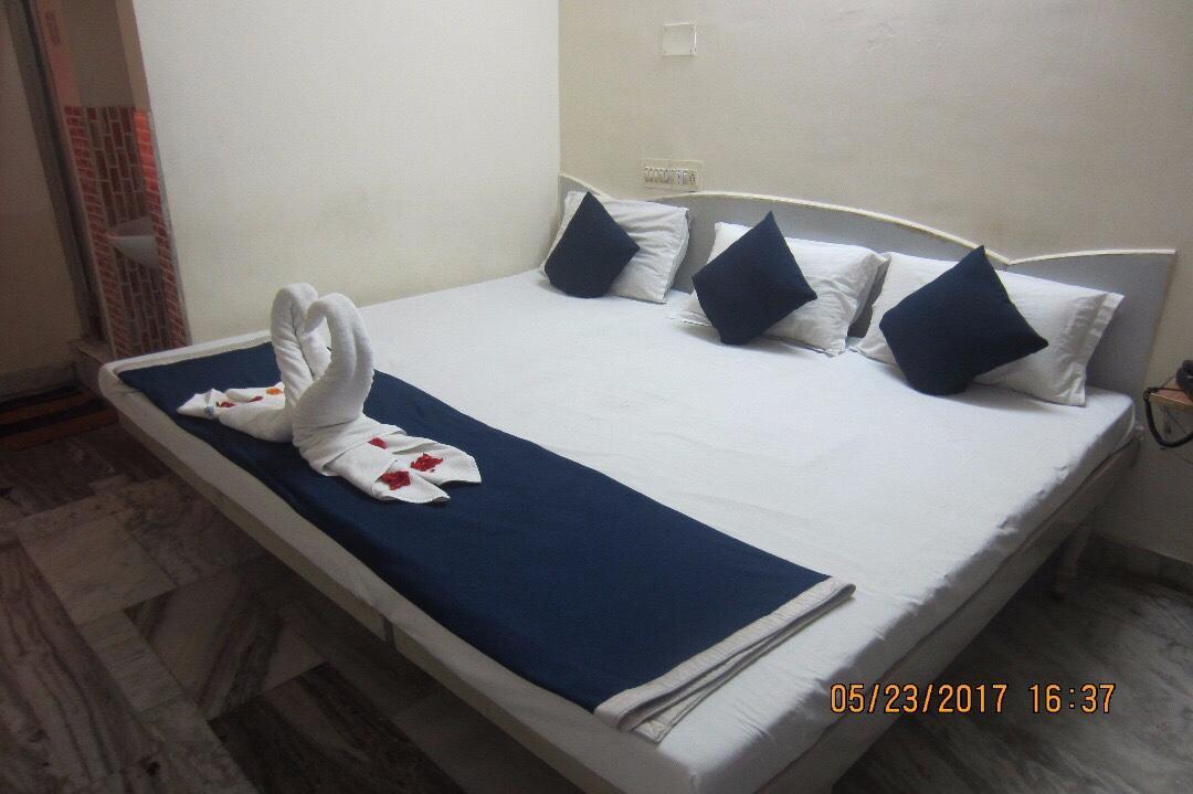 Hotel Sree Vaibhav Residency Tirupati Exterior foto